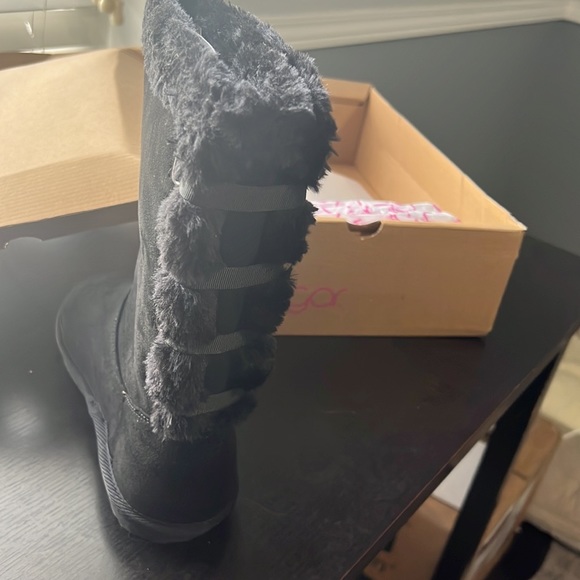 Sugar Womens Panthea Microsuede Faux Fur Shearling Boots...MSRP $90 - Picture 5 of 5